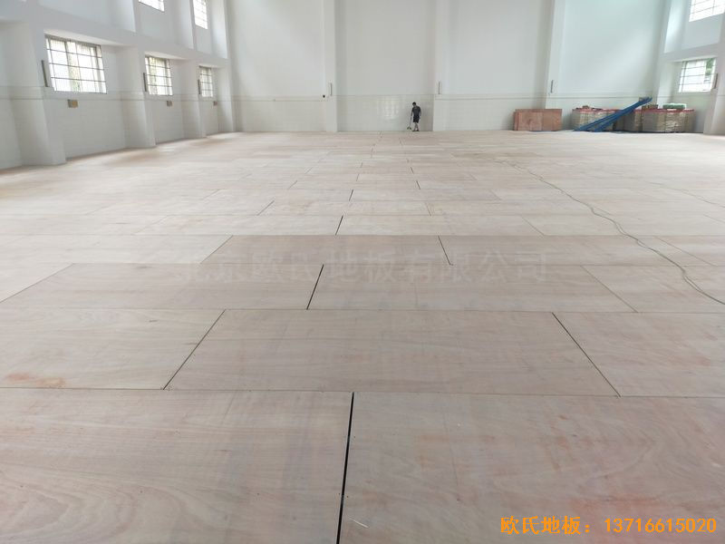 �Ϻ���ɽ�^���g�WԺ�\��ľ�ذ�ʩ������