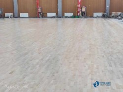 籃球場木地板做法