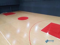 nba籃球場(chǎng)用軟木地板嗎