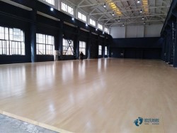 運(yùn)動(dòng)體育館木地板安裝