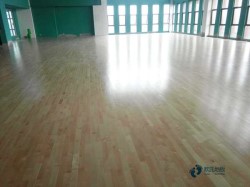 國產(chǎn)運動木地板施工